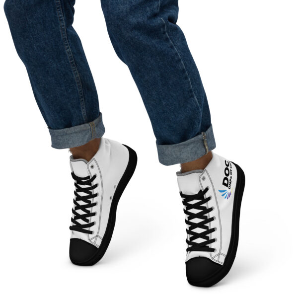 Men’s high top canvas shoes