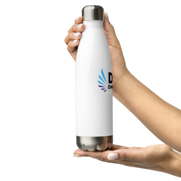 Stainless steel water bottle